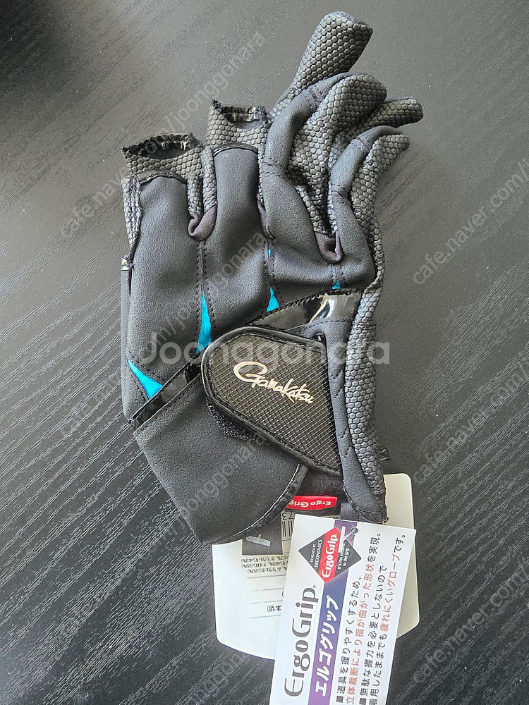 가마가츠 3컷 낚시장갑 팝니다--1